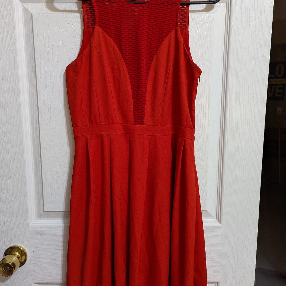 C. Luce red dress size small